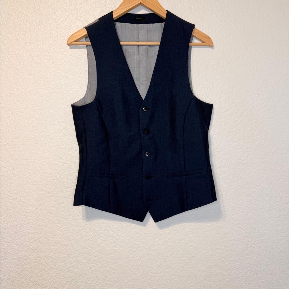 Sophisticated Navy Men's Vest